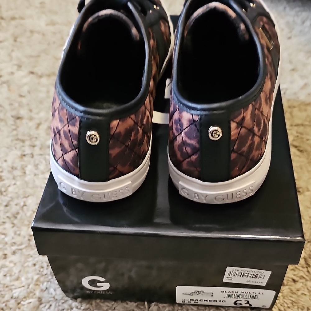G by Guess GG Backer Quilted Sneakers, Black and Brown, Womens 8.5 - Picture 5 of 9